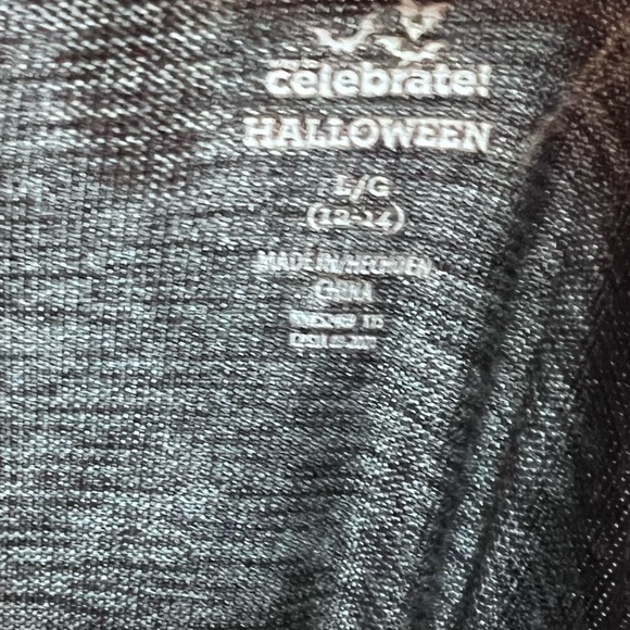 CELEBRATE HALLOWEEN | WOMENS COLORBLOCK LONG SLEEVE SCOOP NEVK PUMPKIN SHIRT - Picture 2 of 6